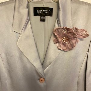 ELLEN TRACY SILKY SATIN SUIT